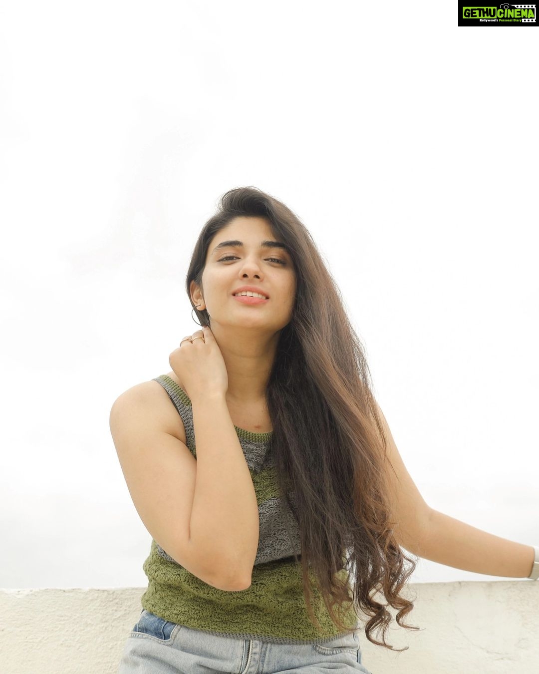 Pragya Nagra Instagram - Crochet Top @__handmadewithluv__ PC @thatmadraskaran