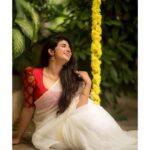 Pragya Nagra Instagram - Onam Special!🌸 Costumes - @ivalinmabia Stylist - @priyaregan_mb Photography - @camerasenthil Makeup - @jiyamakeupartistry Hair - @rakmakeupartistry Shoot organised by @rrajeshananda