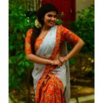 Pragya Nagra Instagram - 🌸💐Kathari Poovazhagi!!🌺🌹 Dhavani by @kerala_bygone_fashion 🥰❤ Jewellery @azhagiyal_creations @pragyanagra #tamil #kollywood #cinema #actor #chennai #madras #tamilponnu #instagood #instadaily #love #style #traditional #fashion #follow #instagram #instalove #instamood #pragyanagra