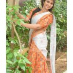 Pragya Nagra Instagram - 🌸💐Kathari Poovazhagi!!🌺🌹 Dhavani by @kerala_bygone_fashion 🥰❤ Jewellery @azhagiyal_creations @pragyanagra #tamil #kollywood #cinema #actor #chennai #madras #tamilponnu #instagood #instadaily #love #style #traditional #fashion #follow #instagram #instalove #instamood #pragyanagra