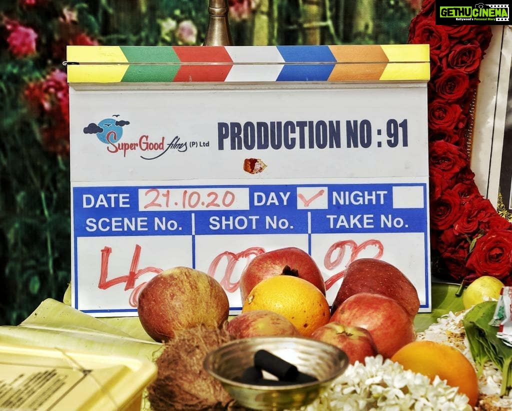 Pragya Nagra Instagram - Super Happy to have signed up a Project with @actorjiiva under the banner of Super Good Films! A Big Thanks to Dir Santhosh Rajan for believing in me, that I could do justice to the role! sandy_amoeba @ramaswamysiddharth @vasukibhaskar @sureshchandraaoffl @srinath_rajamani @supergoodfilms