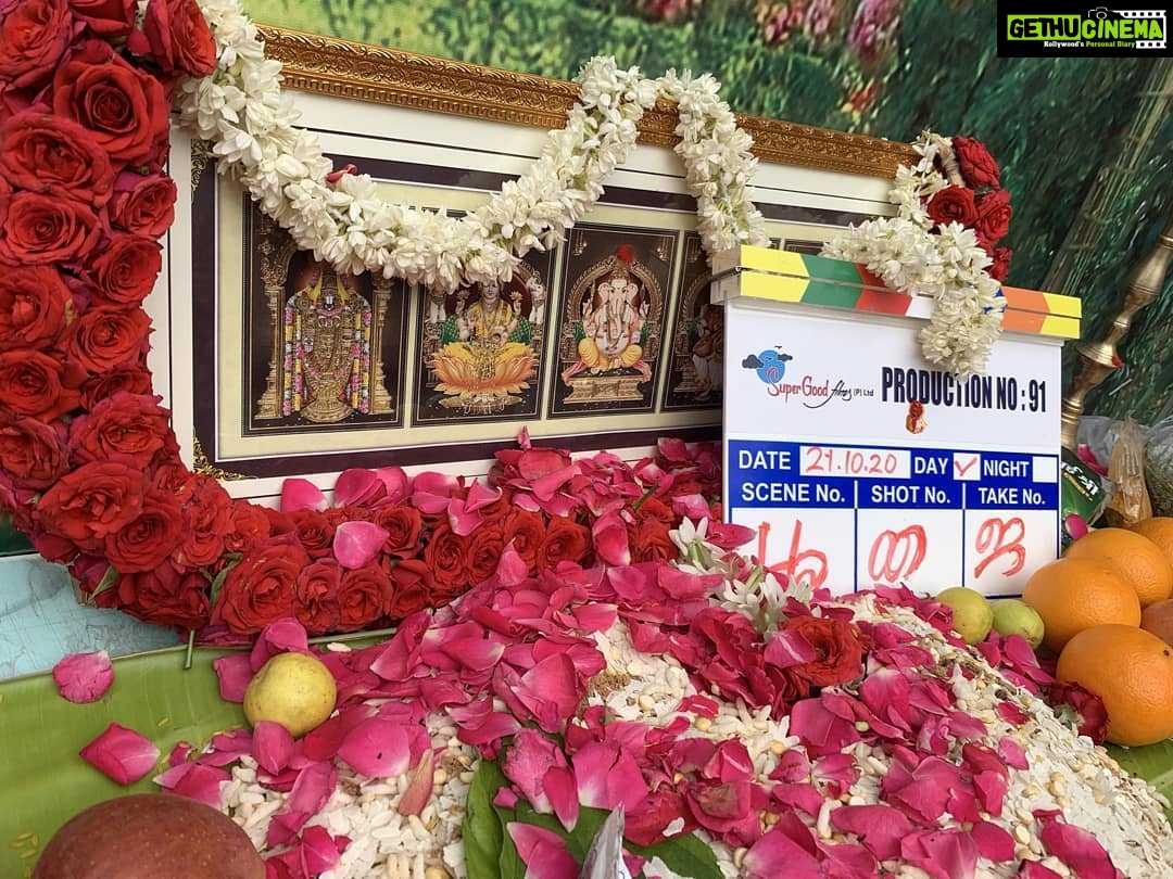 Pragya Nagra Instagram - Super Happy to have signed up a Project with @actorjiiva under the banner of Super Good Films! A Big Thanks to Dir Santhosh Rajan for believing in me, that I could do justice to the role! sandy_amoeba @ramaswamysiddharth @vasukibhaskar @sureshchandraaoffl @srinath_rajamani @supergoodfilms
