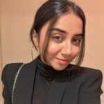 Prajakta Koli Instagram - The urge to be in a show where my character wears this to go to her corporate job while picking up coffee from her regular coffee shop and then striding down the streets of New York when a hot guy in a corporate suit runs into her, spilling the coffee on what is her “favourite jacket!!”, barely apologises and then turns out to be her new Co-worker who’s starting at her office on that every day IS REAL!