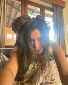 Pranati Rai Prakash Instagram - The last few weeks have been about decluttering the head and being in the moment. 🌝😊 Every coming second is becoming the past. The past stories, the future, none is in the present. This moment will never come again. ⏳ Let’s make it worth cherishing! A little reminder to thoroughly be where you are. ❤️