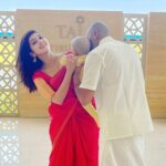 Pranitha Subhash Instagram - My two bodu babies Tirupathi Venkateshwara Temple