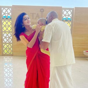 Pranitha Subhash Instagram - My two bodu babies