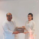 Pranitha Subhash Instagram - Looking forward to collaborating with @iskconbangaloretemple to distribute Bhagavath Gita books and spread awareness about its importance on Gita Jayanthi month