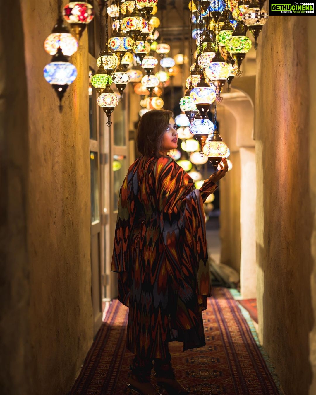 Prayaga Martin Instagram - @pictovert.india x @iyer_rover Al Seef, Dubai Creek