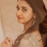 Priya Bhavani Shankar Instagram - 🙋🏻‍♀️ Stylist @niru05_raghupathy Saree @mrunalinirao Jewellery @aulerthofficial HMU @arupre_makeup_artist PC @arunprasath_photography