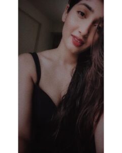 Priya Vadlamani Instagram - 🖤