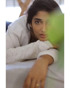 Priya Vadlamani Instagram - 📸 @nikkhil_bareli