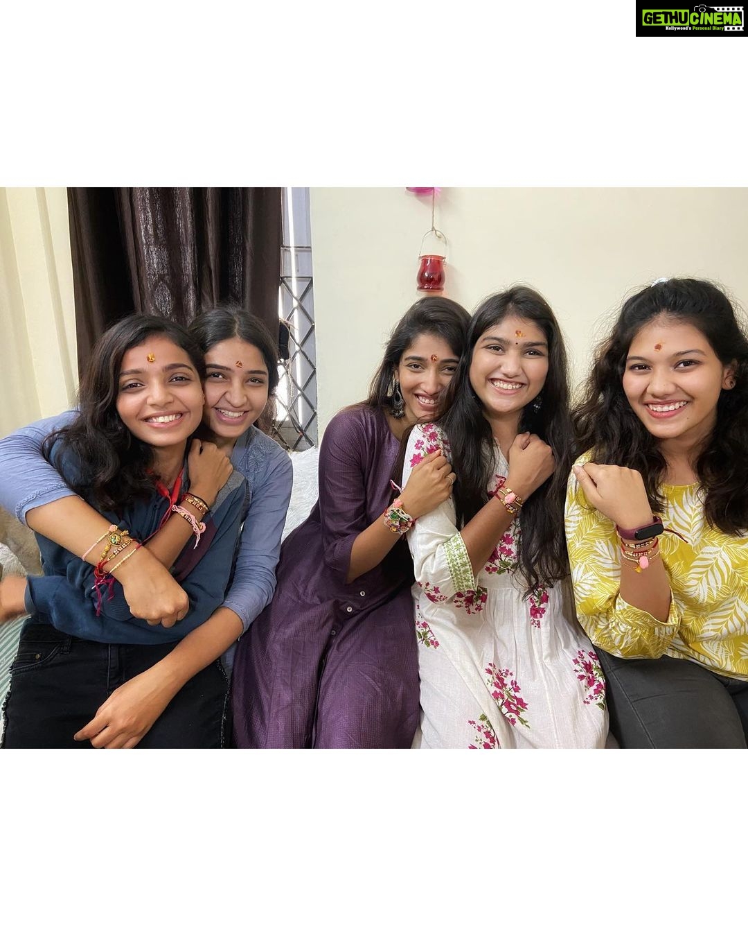 Priya Vadlamani Instagram - Too many blessings to be grateful about🤍✨ #rakshabandhan #sistersquad #grateful #alwaysandforever