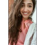 Priya Vadlamani Instagram - Andariki ugadi subhakanshalu 🌼