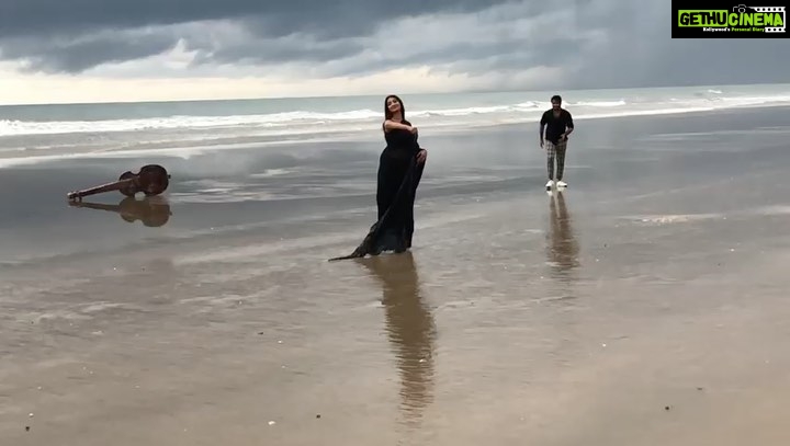 Priya Vadlamani Instagram - I had a good amount of my own Suraj hua Madham moments. Shooting this was so much fun. Can’t wait for you all to see it. Promo coming out today . #collegekumar #alladeallade