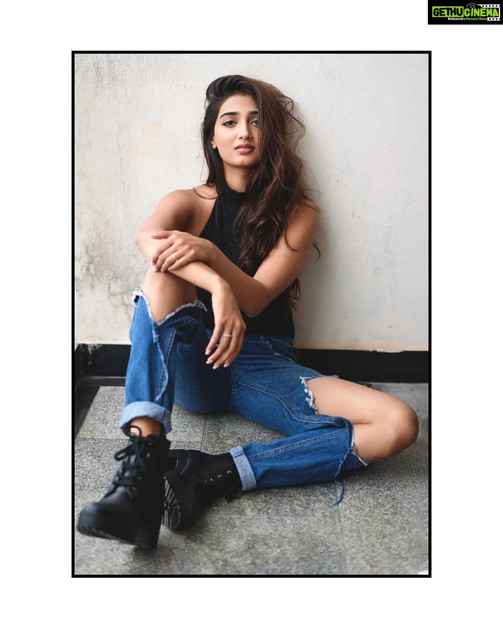 Priya Vadlamani Instagram - I dont need a job, I don't need my boyfriend, I've got great boots.. 📸 @kalyanyasaswi