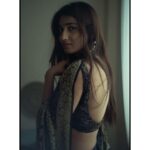 Priya Vadlamani Instagram – Would you like to be my November? 🖤
📸 @aykaiy