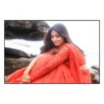 Priya Vadlamani Instagram – From the sets of #collegekumar .. Also because mom has been sitting on my head to upload this picture..
Styled by : @amulya.suresh