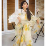 Priya Vadlamani Instagram - Thinking about 🍕🍟🥧 . . . 📸 @sreeharshaphotography 👗 @aleen_designs Makeup and hair @nehavigg