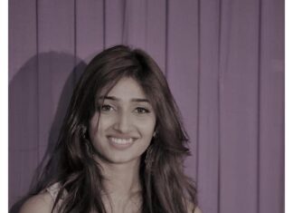 Priya Vadlamani Instagram - Goody good morningg🐥 #throwback