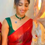 Priya Vadlamani Instagram - Today I decided to look like a tomato 🍅🐸 . . . . 📸 @catastrophee28