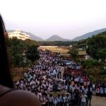 Priya Vadlamani Instagram - Yesterday when I was at the radio mirchi they asked me what was the best part of Vijayawada and I didn’t really have much to say then.. but I think now I do. This moment will always be my favourite. Thank you bezawada 🌻 #shubhalekhalu