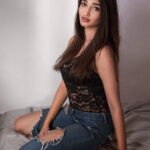 Priya Vadlamani Instagram - @kalyanyasaswi plisss give dates sir 🥺🐮