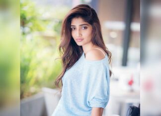 Priya Vadlamani Instagram - Focus on the good in life.🌸 Hyderabad