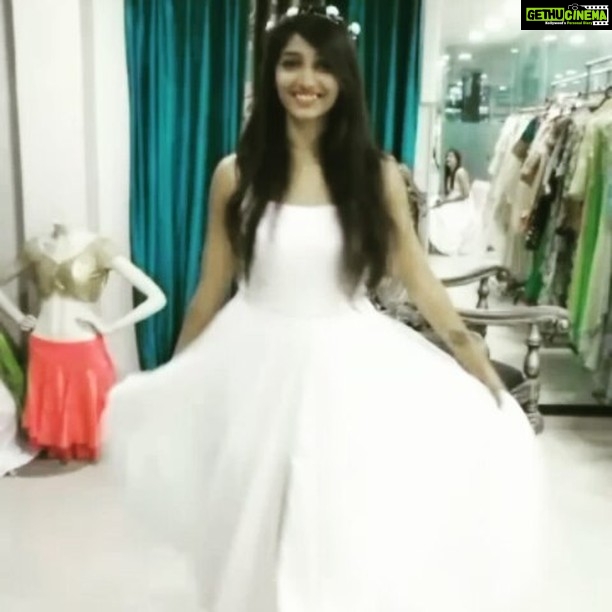 Priya Vadlamani Instagram - Cinderella feels 💖