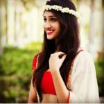 Priya Vadlamani Instagram - Do you know I have the thoughts that could color all the oceans blue !❤ P.c - @shaktismaran