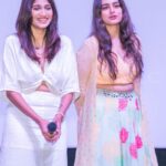 Priya Vadlamani Instagram - Happy evening 💗💗 #mukhachitram . . . #mukhachithram #priyavadlamani #undiporaadhey #promotion #december9 #nameisnani #varalakshmisarathkumar #maheshbabu #sitaraghattamaneni #anushkasharma #viratkohli #ananyapandey #bigboss #biggbosstelugu #bb6 #tollywood