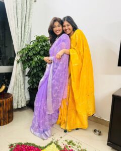 Priya Vadlamani Instagram - Love, Light and Happiness 💛
