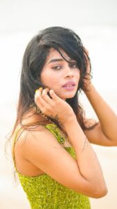 Priyanka Ruth Instagram - No matter what people think of you, always keep singing your own song🤞🤞🤞
.
.
📸@karma_beginz 

#chennaiphotographer #instagood #instadaily #instamood #keepsmiling #thinkpositive #keepgoing#instareels #saipriyankaruth