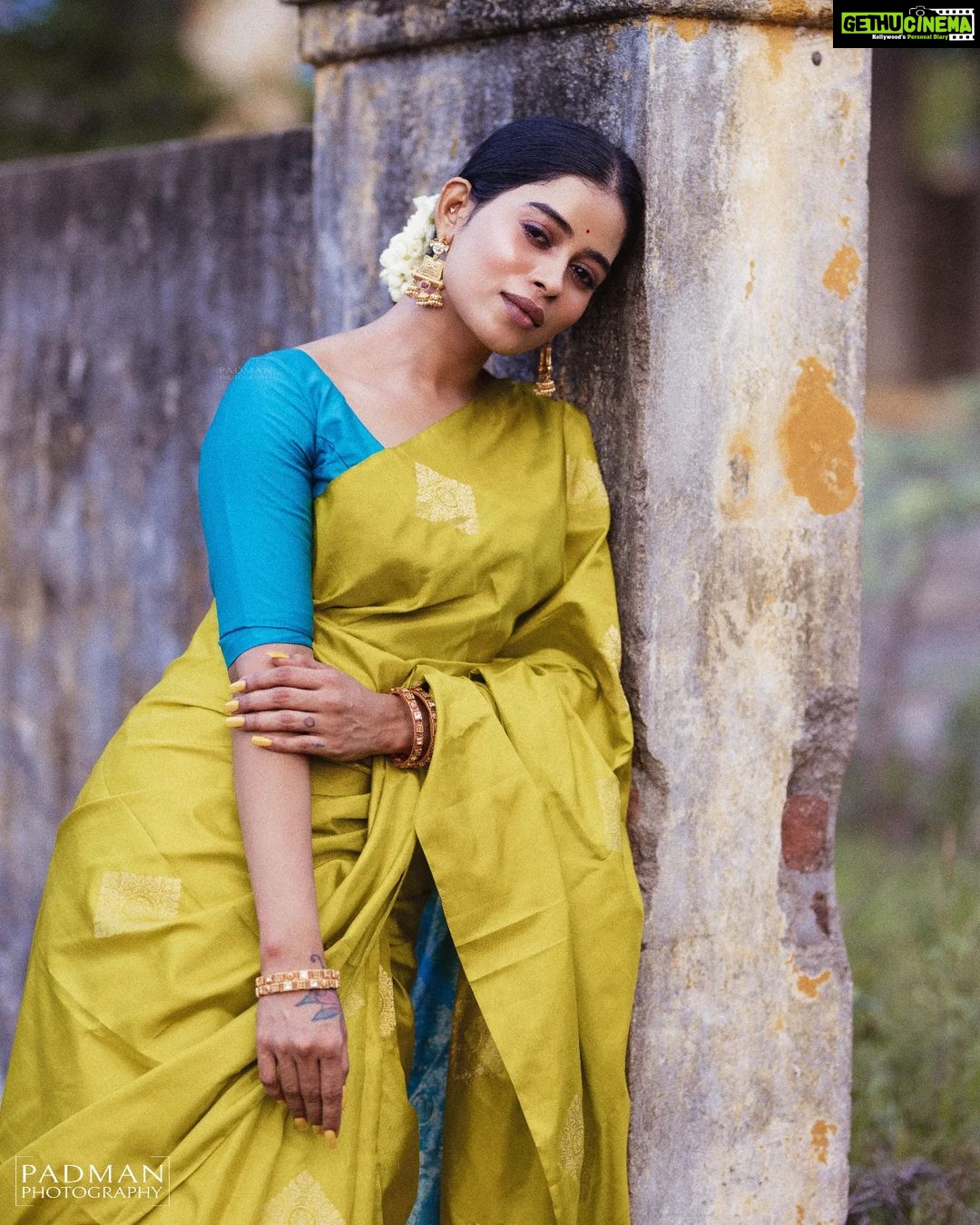 Priyanka Ruth Instagram - Happy Vinayak Chaturthi to everyone🐀 . . . Styling:@indu_ig Mua:@abhirami_mua Saree & blouse: @ruffle_trends Photography: @padman_photography #vinayagarchathurthi #festival #happiness #postivevibes #keepsmiling #instagood #instadaily #instamood #saipriyankaruth