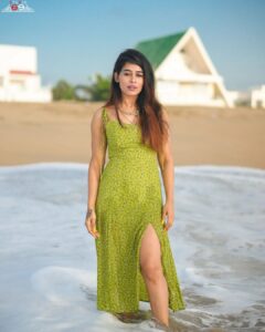 Priyanka Ruth Instagram - No matter what people think of you, always keep singing your own song🤞🤞🤞
.
.
📸@karma_beginz 

#chennaiphotographer #instagood #instadaily #instamood #keepsmiling #thinkpositive #keepgoing #saipriyankaruth