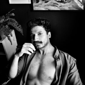 Priyanshu Painyuli Instagram - Slowing down my thoughts 💬🗯💭

Pic by : @shivajisen 
HMU : @rahul.makeupandhair 

#picoftheday📷 #photoshoot #actorlife