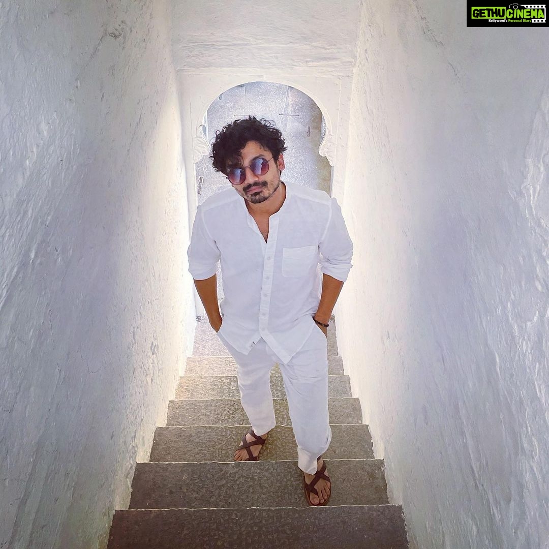 Priyanshu Painyuli - 1.6K Likes - Most Liked Instagram Photos