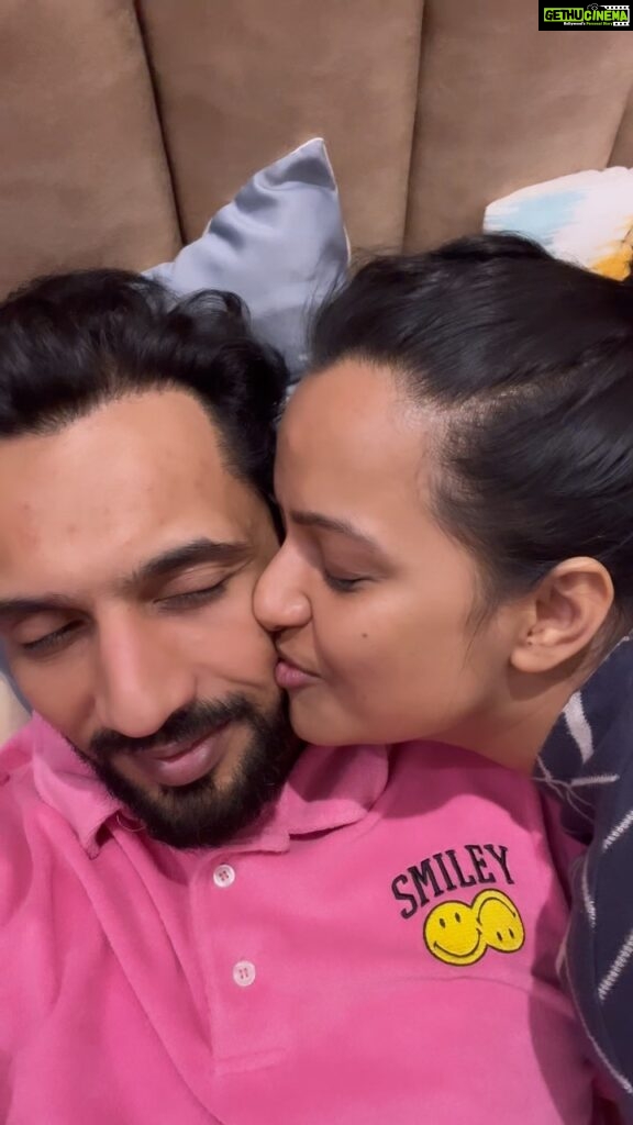 Punit Pathak Instagram - 1 day to go…Happy wedding anniversary @nidhimoonysingh in advance !! Thank you for being my light ❤️ . . . #happyanniversary #husband #wife #celebration #love #live #laugh #reels #instareels