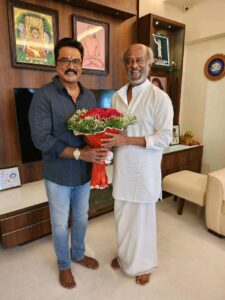 R. Sarathkumar Instagram - What a better way to start my day..meeting #rajini sir personally to thank him  for his elaborate appreciation of my character in ponniyin selvan " Periya Pazhavettaiyar"
Friends catching up over coffee..discussion at length about my work, varu's work and views on life in general.. thank you sir for spending almost an hour with us discussing our future projects and the growth of our industry...thank you for having us over..
. 
. 
. 
. 
. 
. 
. 
. 

@varusarathkumar
#rajinjkanth #rajinifans 
#sunday #good vibes #superstar #superstarrajinikanth #PonniyinSelvan #PS1 #PeriyaPazhuvettarayar #ManiRatnam #ponninadhi #CholaChola #jailer