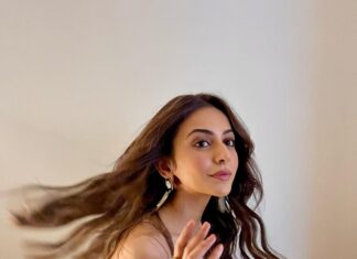 Rakul Preet Singh Instagram - Some sass and some bloopers 😜