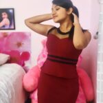 Raveena Daha Instagram - Done being distracted😉 Wearing:@shaya_trend_collections 🥰🖤 #RD #raveena #raveenadaha