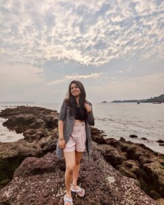 Raveena Ravi Instagram - Seas The Day ! #photodump 🖤