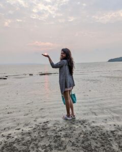 Raveena Ravi Instagram - Seas The Day ! #photodump 🖤