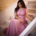 Raveena Ravi Instagram – #lovetoday #prereleaseevent #lovetodaytelugu 💓 shwaaaaiippp Hyderabad