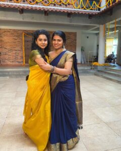 Raveena Ravi Instagram - Second set of #photodump ! #lovetoday #bts #workingstills #shooting #fun ! #prathna #pradeepranganathan @pradeep_ranganathan @prathananathan @soundaryapriyan