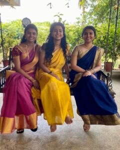 Raveena Ravi Instagram - Second set of #photodump ! #lovetoday #bts #workingstills #shooting #fun ! #prathna #pradeepranganathan @pradeep_ranganathan @prathananathan @soundaryapriyan