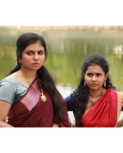 Raveena Ravi Instagram - Second set of #photodump ! #lovetoday #bts #workingstills #shooting #fun ! #prathna #pradeepranganathan @pradeep_ranganathan @prathananathan @soundaryapriyan