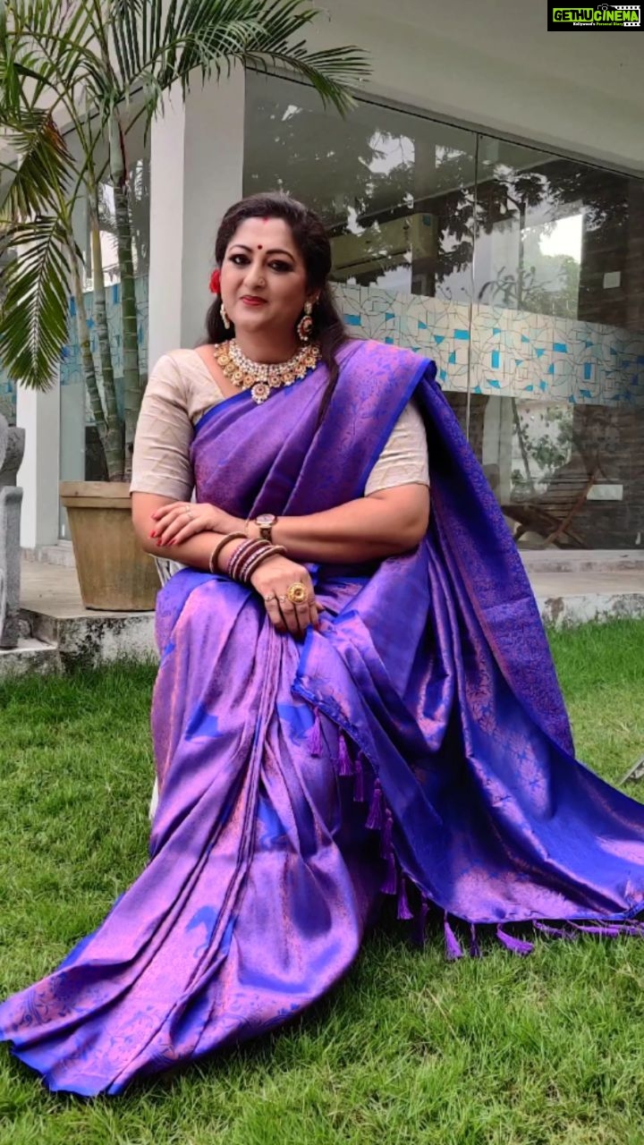 Rekha Krishnappa Instagram - This beautiful saree for diwali can be yours. The sale is on... Make your festival special from @saishrithestyleinyou . . #festivevibes #festivities #dressingupforfrstival #festival #diwali #deepavali #desinersarees #ɪɴsᴛᴀʀᴇᴇʟs #reelsinstagram😍 Chennai, India