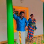 Rekha Krishnappa Instagram - Reel with my real... 💖 Tried something new 😜 #kannadasongs #reelsinstagram #kannadasongsreels #shootingtime #funreels❤️🔥🤗😂 Mahabalipuram, Tamil Nadu, India