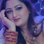 Rekha Krishnappa Instagram - Focus on the bangles , beautiful and elegant customised for any attire @nfb_creationz Thank you so much for these bangles fit me perfectly fine... 💕 . . . #designerbangles #silkthreadbangles #threadbangles💙💜 #sareematchingbangles Chennai, India