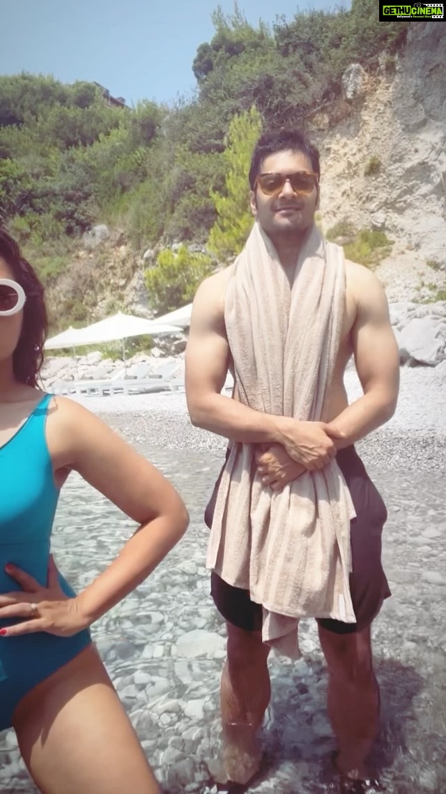 Richa Chadha Instagram - Sorry had to use this @kingbach … haha you guys nailed it though. We havin fun with it.. and italian waters and weather and a dash of swiss transit makes it all worth it. Heeeh. @therichachadha